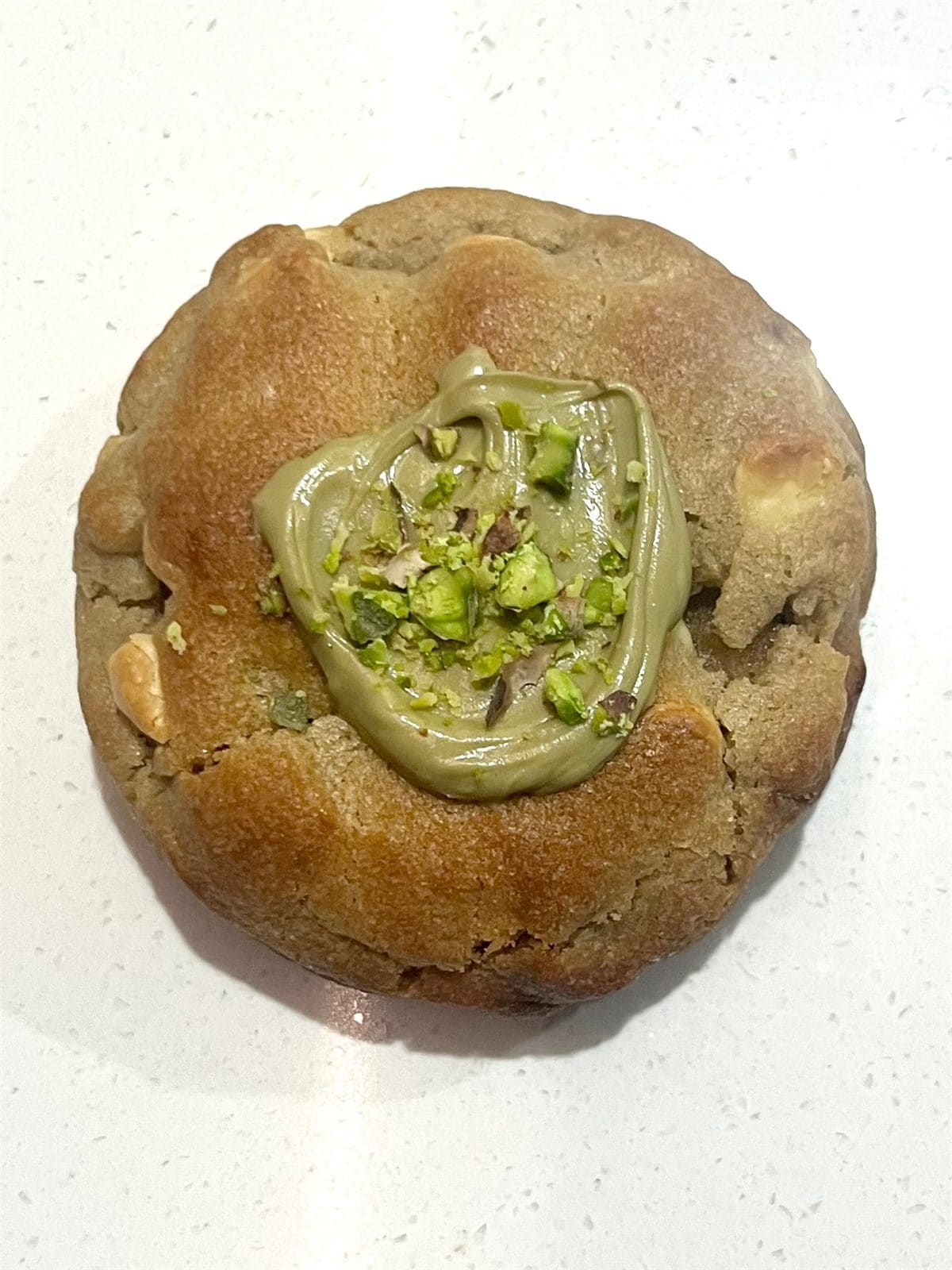 Pistachio cookie with pistachio spread on top